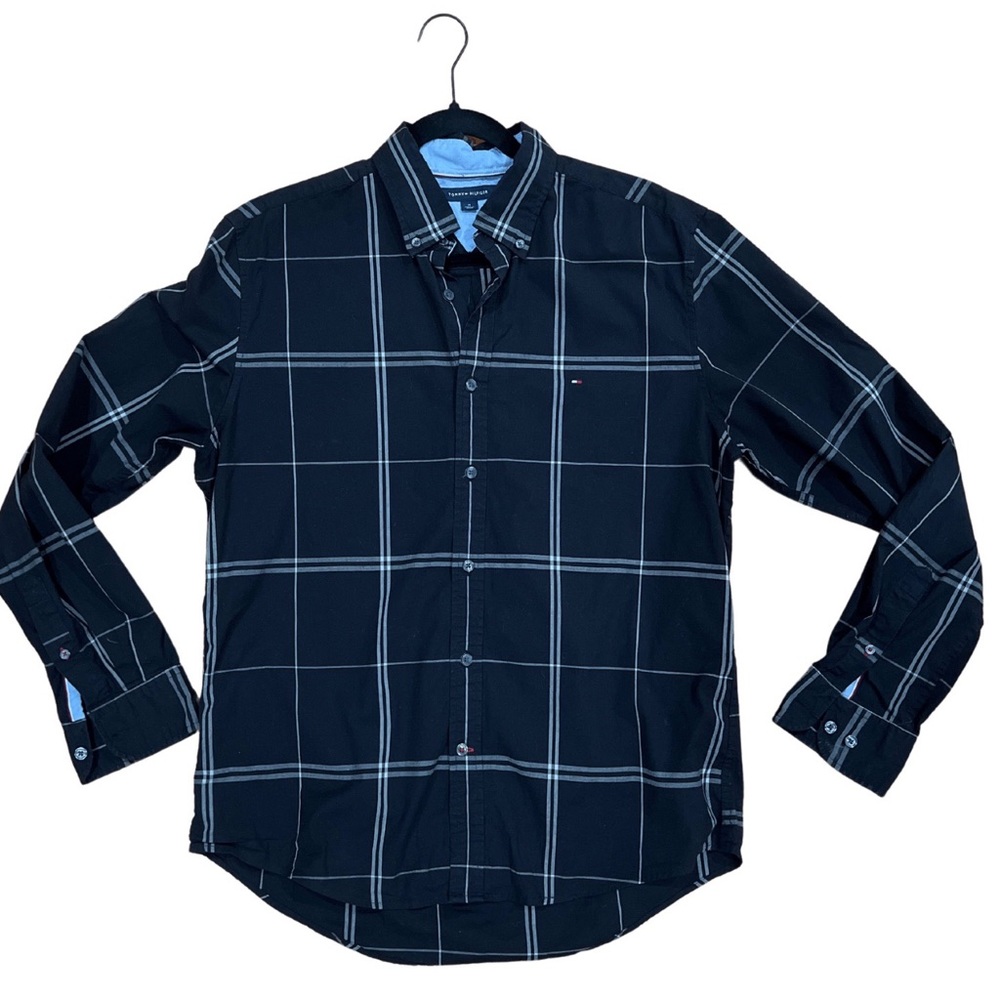 Tommy Hilfiger black and white plaid button down size medium